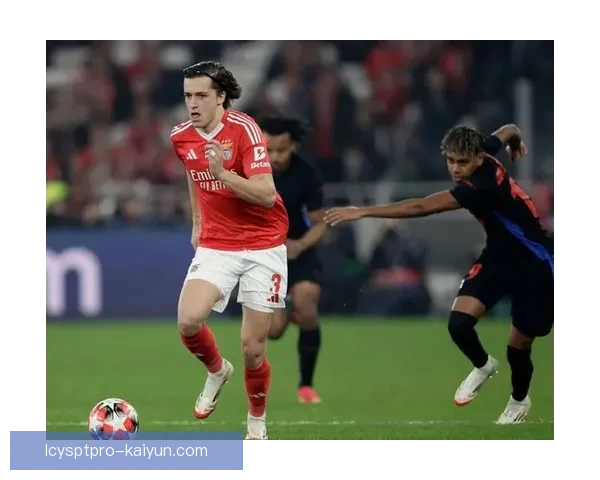 皇马在本赛季欧冠小组赛中的表现稳健，走势清晰值得关注